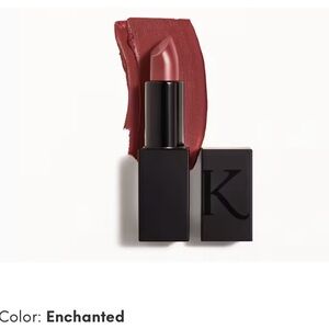 ❤️ KARMELA COSMETICS ❤️
Silk Matte Lipstick